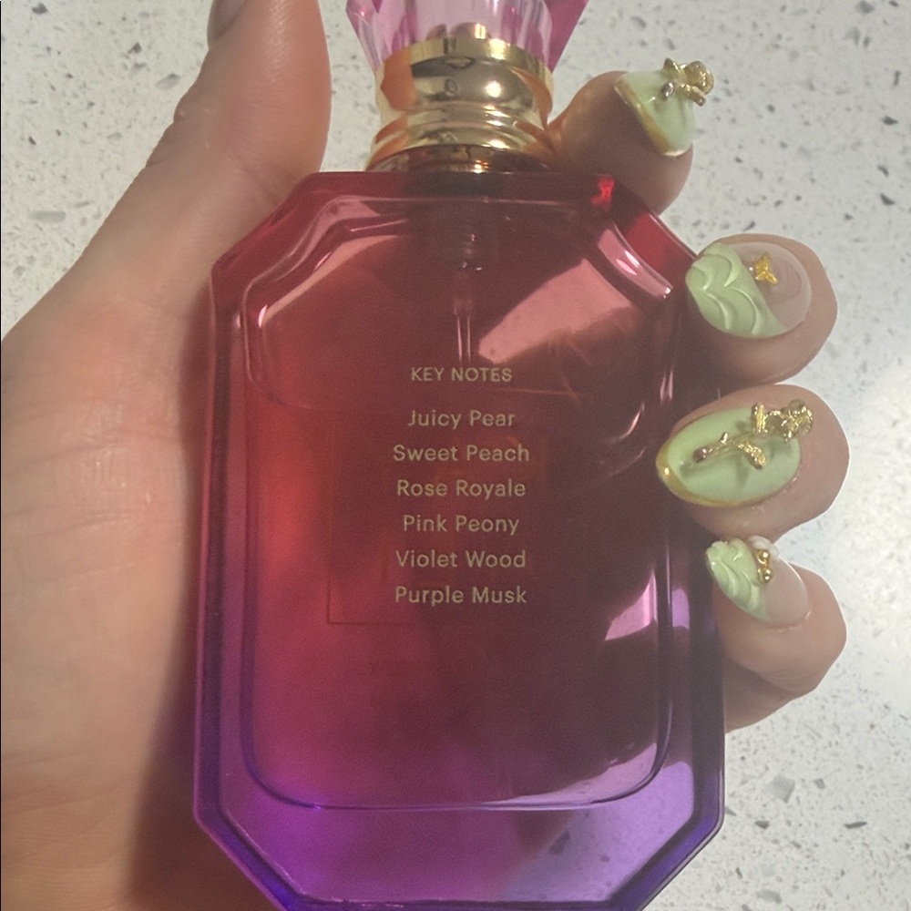 Kay Ali Fleur Majesty Perfume - Pink and Gold - Picture 3 of 4